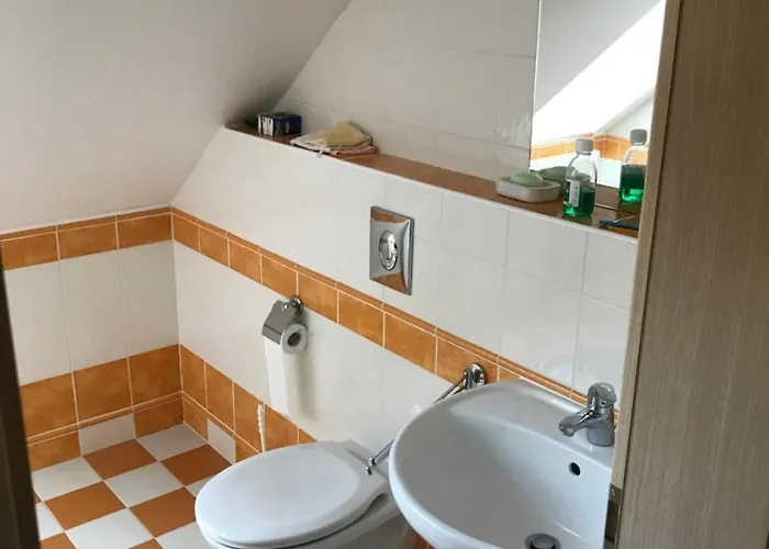 571 Chalet